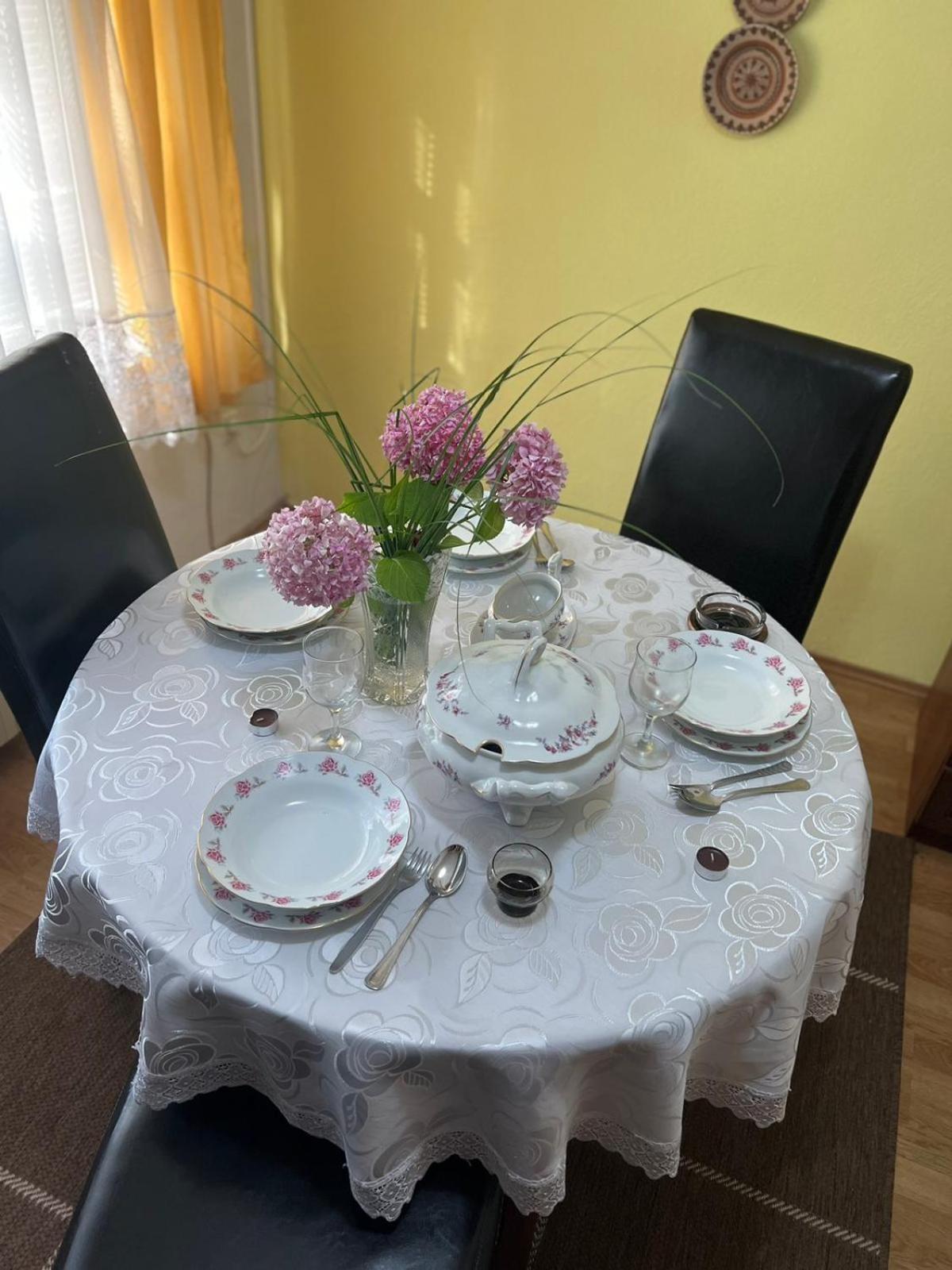 Apartman Kod Ismete Bihać Εξωτερικό φωτογραφία